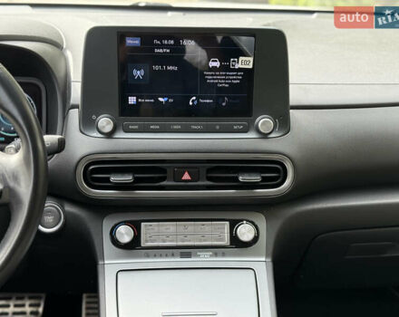 Білий Хендай Kona, об'ємом двигуна 0 л та пробігом 43 тис. км за 16700 $, фото 37 на Automoto.ua