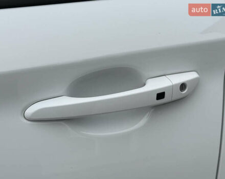 Білий Хендай Kona, об'ємом двигуна 0 л та пробігом 28 тис. км за 18700 $, фото 63 на Automoto.ua
