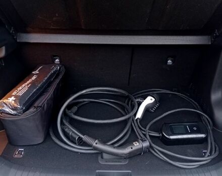 Білий Хендай Kona, об'ємом двигуна 40 л та пробігом 42 тис. км за 17200 $, фото 4 на Automoto.ua