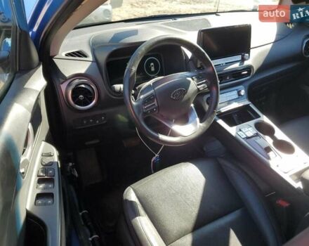 Белый Хендай Kona, объемом двигателя 0 л и пробегом 99 тыс. км за 7850 $, фото 7 на Automoto.ua