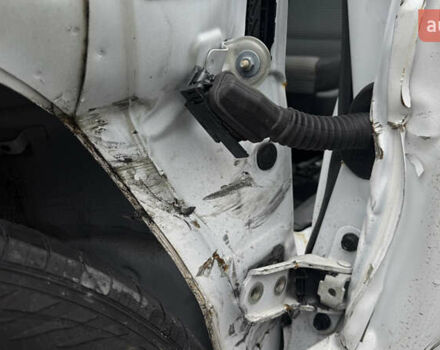 Білий Хендай Kona, об'ємом двигуна 2 л та пробігом 70 тис. км за 12200 $, фото 18 на Automoto.ua