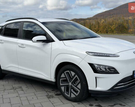 Белый Хендай Kona, объемом двигателя 0 л и пробегом 63 тыс. км за 21500 $, фото 19 на Automoto.ua