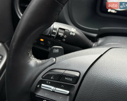 Білий Хендай Kona, об'ємом двигуна 0 л та пробігом 28 тис. км за 18700 $, фото 24 на Automoto.ua