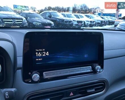 Белый Хендай Kona, объемом двигателя 0 л и пробегом 6 тыс. км за 18900 $, фото 11 на Automoto.ua