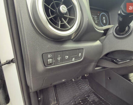 Белый Хендай Kona, объемом двигателя 0 л и пробегом 63 тыс. км за 20999 $, фото 23 на Automoto.ua