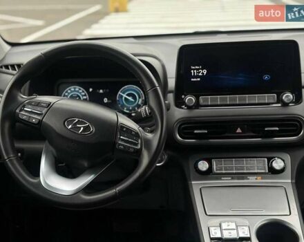 Білий Хендай Kona, об'ємом двигуна 0 л та пробігом 40 тис. км за 19999 $, фото 10 на Automoto.ua