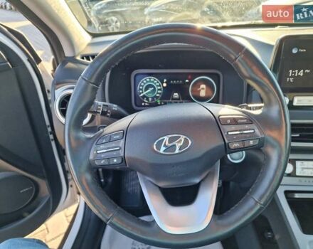 Білий Хендай Kona, об'ємом двигуна 0 л та пробігом 57 тис. км за 17200 $, фото 27 на Automoto.ua