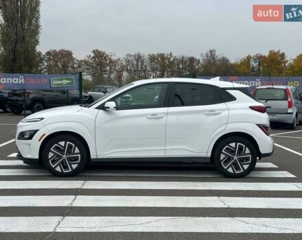 Білий Хендай Kona, об'ємом двигуна 0 л та пробігом 40 тис. км за 19999 $, фото 7 на Automoto.ua