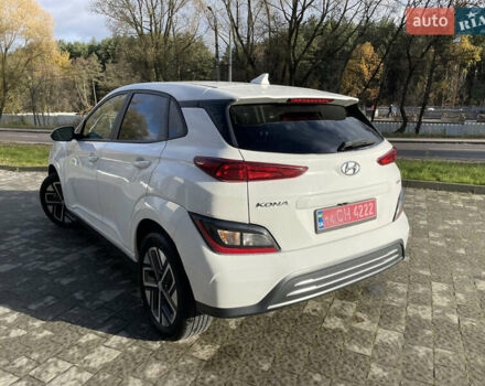 Білий Хендай Kona, об'ємом двигуна 0 л та пробігом 6 тис. км за 20900 $, фото 6 на Automoto.ua