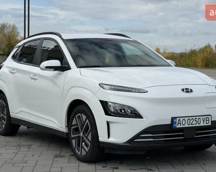 Белый Хендай Kona, объемом двигателя 0 л и пробегом 63 тыс. км за 20999 $, фото 10 на Automoto.ua