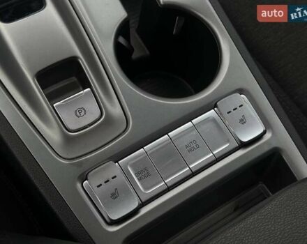 Білий Хендай Kona, об'ємом двигуна 0 л та пробігом 40 тис. км за 19999 $, фото 25 на Automoto.ua