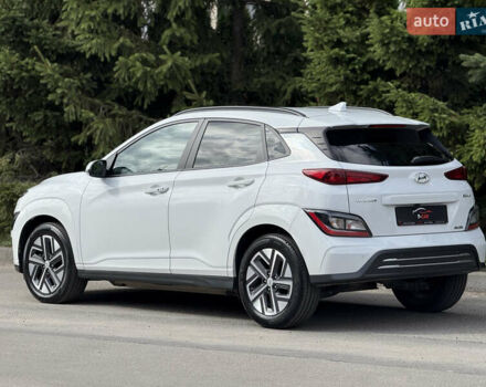 Білий Хендай Kona, об'ємом двигуна 0 л та пробігом 43 тис. км за 16700 $, фото 15 на Automoto.ua