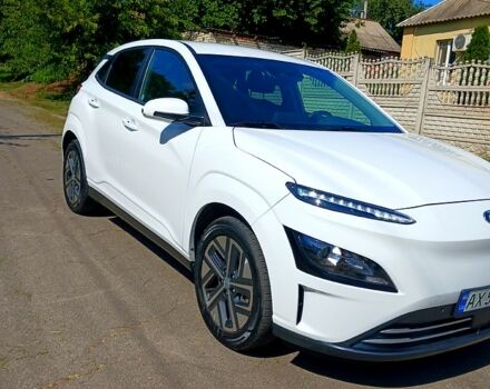 Белый Хендай Kona, объемом двигателя 0.15 л и пробегом 57 тыс. км за 19900 $, фото 3 на Automoto.ua