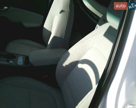 Белый Хендай Kona, объемом двигателя 0 л и пробегом 23 тыс. км за 14900 $, фото 44 на Automoto.ua