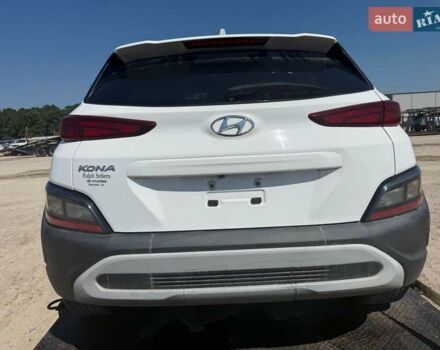 Белый Хендай Kona, объемом двигателя 2 л и пробегом 62 тыс. км за 16500 $, фото 3 на Automoto.ua