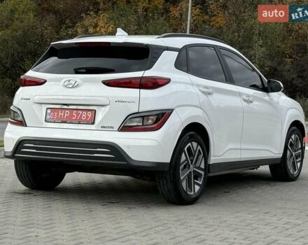 Хендай Kona 2023 у Вінниці на Automoto.ua Білий Хендай Kona, об'ємом двигуна 0 л та пробігом 33 тис. км за 17500 $, фото 4 на Automoto.ua