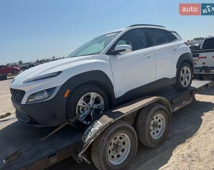 Белый Хендай Kona, объемом двигателя 2 л и пробегом 62 тыс. км за 16500 $, фото 1 на Automoto.ua