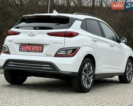 Белый Хендай Kona, объемом двигателя 0 л и пробегом 21 тыс. км за 17200 $, фото 7 на Automoto.ua