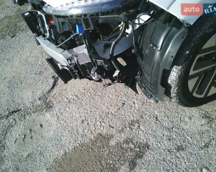 Белый Хендай Kona, объемом двигателя 0 л и пробегом 23 тыс. км за 14900 $, фото 35 на Automoto.ua