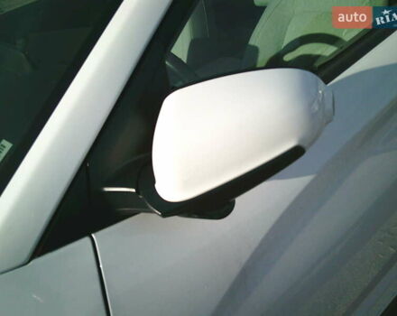 Белый Хендай Kona, объемом двигателя 0 л и пробегом 23 тыс. км за 14900 $, фото 15 на Automoto.ua