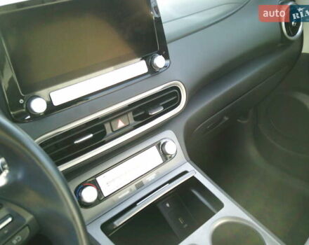 Белый Хендай Kona, объемом двигателя 0 л и пробегом 23 тыс. км за 14900 $, фото 38 на Automoto.ua