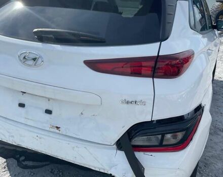 Белый Хендай Kona, объемом двигателя 0 л и пробегом 23 тыс. км за 14900 $, фото 56 на Automoto.ua