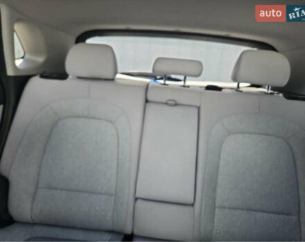 Белый Хендай Kona, объемом двигателя 0 л и пробегом 23 тыс. км за 14900 $, фото 13 на Automoto.ua