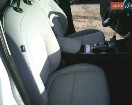 Белый Хендай Kona, объемом двигателя 0 л и пробегом 23 тыс. км за 14900 $, фото 37 на Automoto.ua