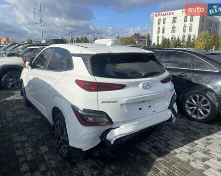 Белый Хендай Kona, объемом двигателя 0 л и пробегом 23 тыс. км за 14900 $, фото 4 на Automoto.ua