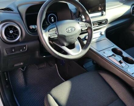 Белый Хендай Kona, объемом двигателя 0 л и пробегом 27 тыс. км за 20998 $, фото 10 на Automoto.ua