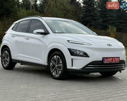 Хендай Kona 2023 у Вінниці на Automoto.ua Білий Хендай Kona, об'ємом двигуна 0 л та пробігом 33 тис. км за 17500 $, фото 2 на Automoto.ua