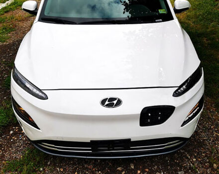 Білий Хендай Kona, об'ємом двигуна 0.15 л та пробігом 120 тис. км за 14250 $, фото 5 на Automoto.ua