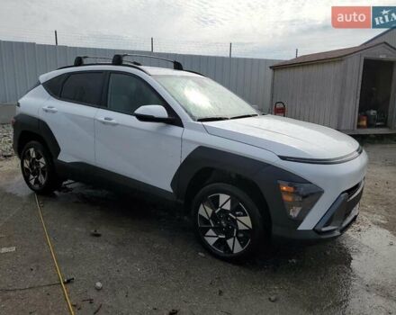 Белый Хендай Kona, объемом двигателя 2 л и пробегом 10 тыс. км за 7400 $, фото 3 на Automoto.ua