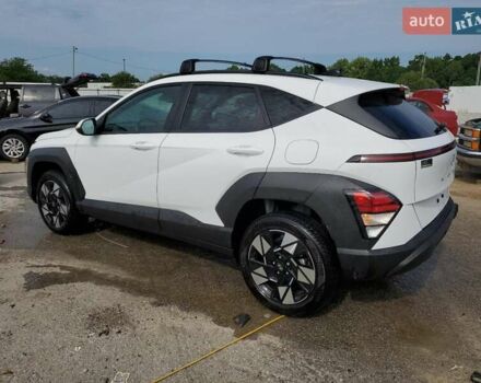 Белый Хендай Kona, объемом двигателя 2 л и пробегом 10 тыс. км за 7400 $, фото 1 на Automoto.ua