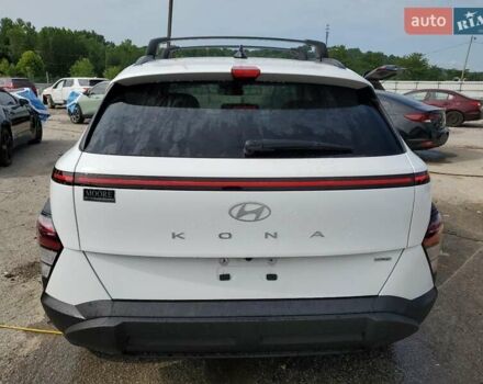 Белый Хендай Kona, объемом двигателя 2 л и пробегом 10 тыс. км за 7400 $, фото 5 на Automoto.ua