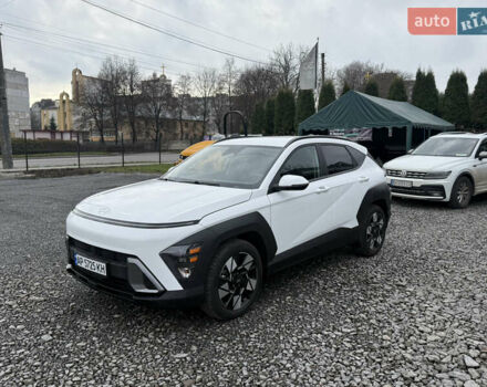 Белый Хендай Kona, объемом двигателя 2 л и пробегом 3 тыс. км за 25999 $, фото 3 на Automoto.ua