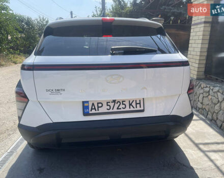 Белый Хендай Kona, объемом двигателя 2 л и пробегом 3 тыс. км за 27500 $, фото 4 на Automoto.ua