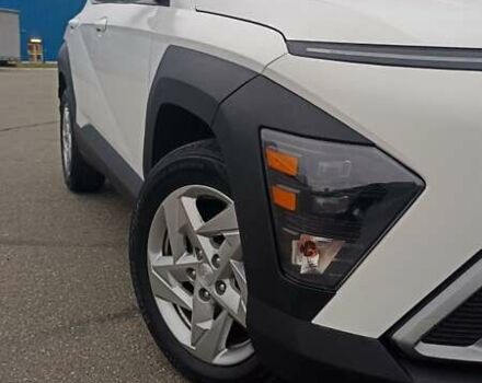 Белый Хендай Kona, объемом двигателя 2 л и пробегом 19 тыс. км за 26600 $, фото 12 на Automoto.ua