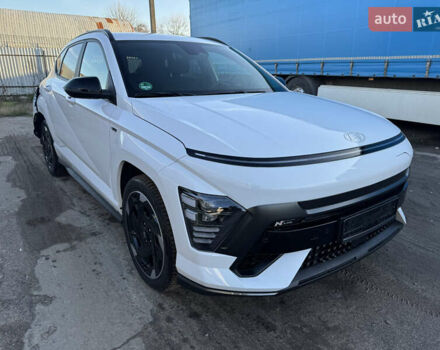 Білий Хендай Kona, об'ємом двигуна 0 л та пробігом 12 тис. км за 24500 $, фото 4 на Automoto.ua