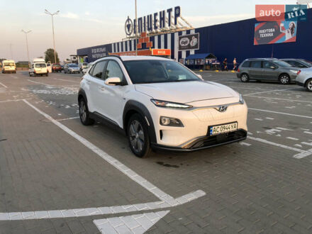 Хендай Kona 2018 в Ковель на Automoto.ua Белый Хендай Kona, объемом двигателя 0 л и пробегом 101 тыс. км за 16999 $, фото 1 на Automoto.ua