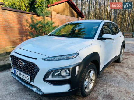 Білий Хендай Kona, об'ємом двигуна 2 л та пробігом 88 тис. км за 15200 $, фото 1 на Automoto.ua