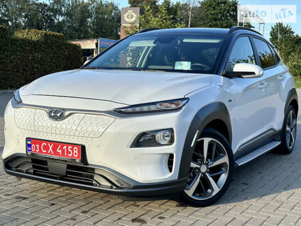 Хендай Kona 2019 у Чернівцях на Automoto.ua Білий Хендай Kona, об'ємом двигуна 0 л та пробігом 51 тис. км за 25900 $, фото 1 на Automoto.ua