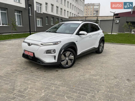 Хендай Kona 2019 у Луцьку на Automoto.ua Білий Хендай Kona, об'ємом двигуна 0 л та пробігом 79 тис. км за 16999 $, фото 1 на Automoto.ua