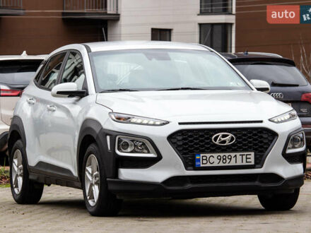 Белый Хендай Kona, объемом двигателя 2 л и пробегом 98 тыс. км за 15200 $, фото 1 на Automoto.ua