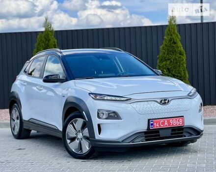 Білий Хендай Kona, об'ємом двигуна 0 л та пробігом 76 тис. км за 17900 $, фото 1 на Automoto.ua