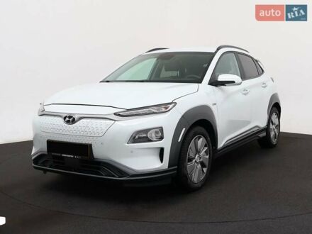 Хендай Kona 2019 у Хмельницькому на Automoto.ua Білий Хендай Kona, об'ємом двигуна 0 л та пробігом 31 тис. км за 16999 $, фото 1 на Automoto.ua