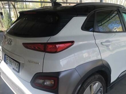 Білий Хендай Kona, об'ємом двигуна 0 л та пробігом 170 тис. км за 9000 $, фото 1 на Automoto.ua