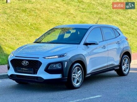 Белый Хендай Kona, объемом двигателя 2 л и пробегом 118 тыс. км за 16400 $, фото 1 на Automoto.ua