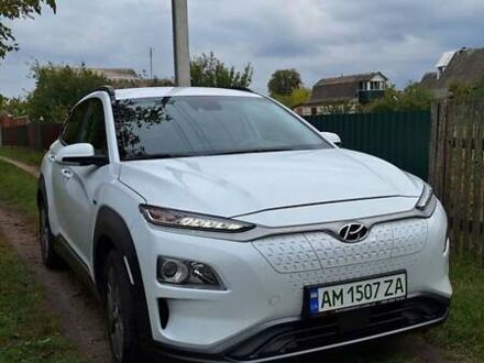 Белый Хендай Kona, объемом двигателя 0 л и пробегом 55 тыс. км за 16500 $, фото 1 на Automoto.ua