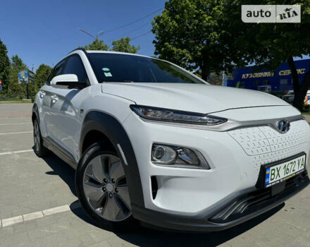 Білий Хендай Kona, об'ємом двигуна 0 л та пробігом 45 тис. км за 17700 $, фото 1 на Automoto.ua